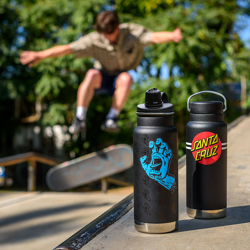 32oz-tkwide-with-chug-cap-santa-cruz-screaming-hand-u6 32oz_20oz_water_bottles_santacruz_skater_ramp_square.jpg