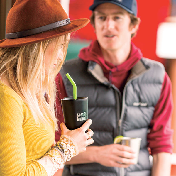 tumbler-straw-lid-with-straw-k2 K16VSSC-SB-guy-girl_style_9a499e23-5b7a-4a0d-b42e-d1b4b02627b2.jpg