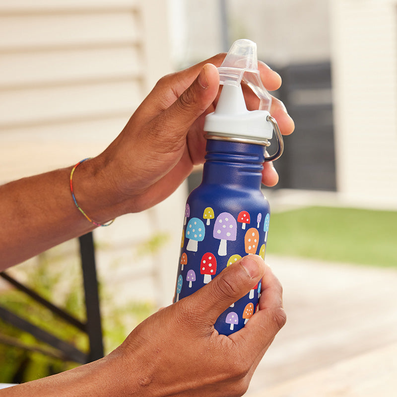 12oz-kid-s-classic-sippy-t0 kid_sippy_12oz_closeup_dustcover_square.jpg