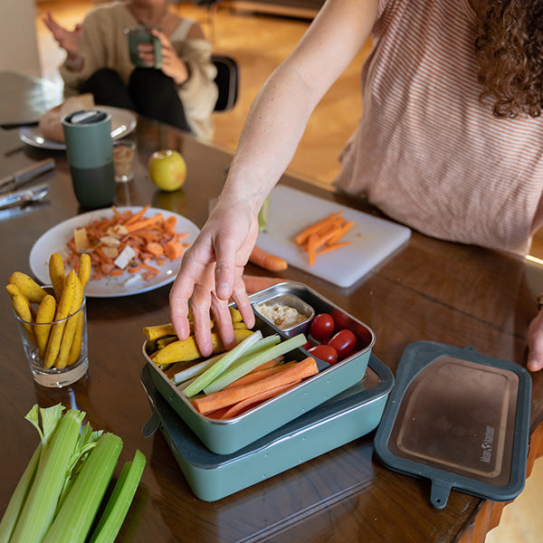 55oz-rise-food-box-big-meal-n3 rise_food_lunch_box_big_meal_veggie_dividers_square.jpg