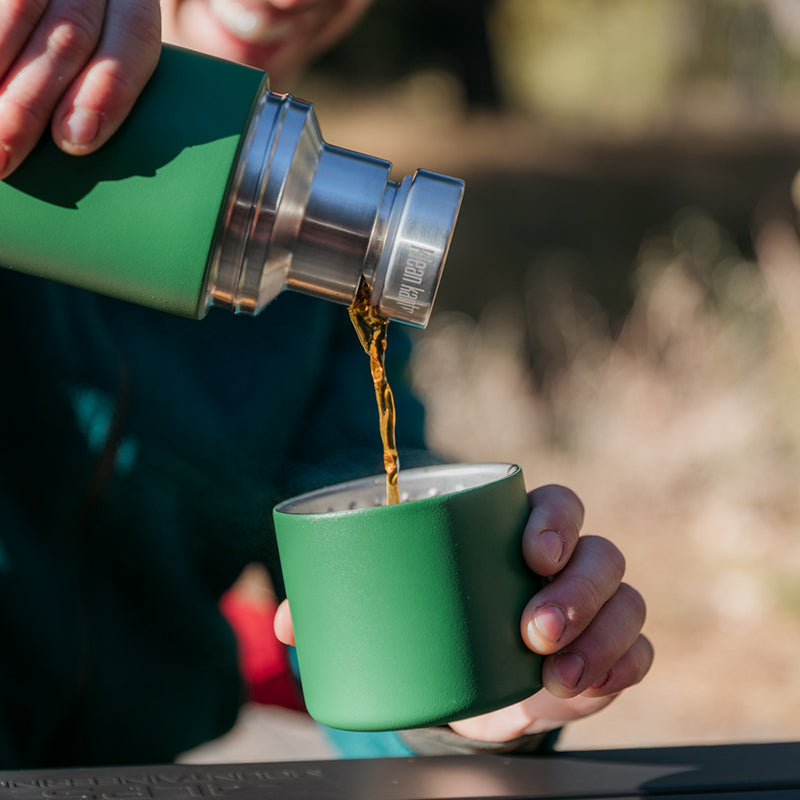tkpro-maintenance-kit-e4 tkpro_32oz_thermos_green_pourthrough_lifestyle.jpg